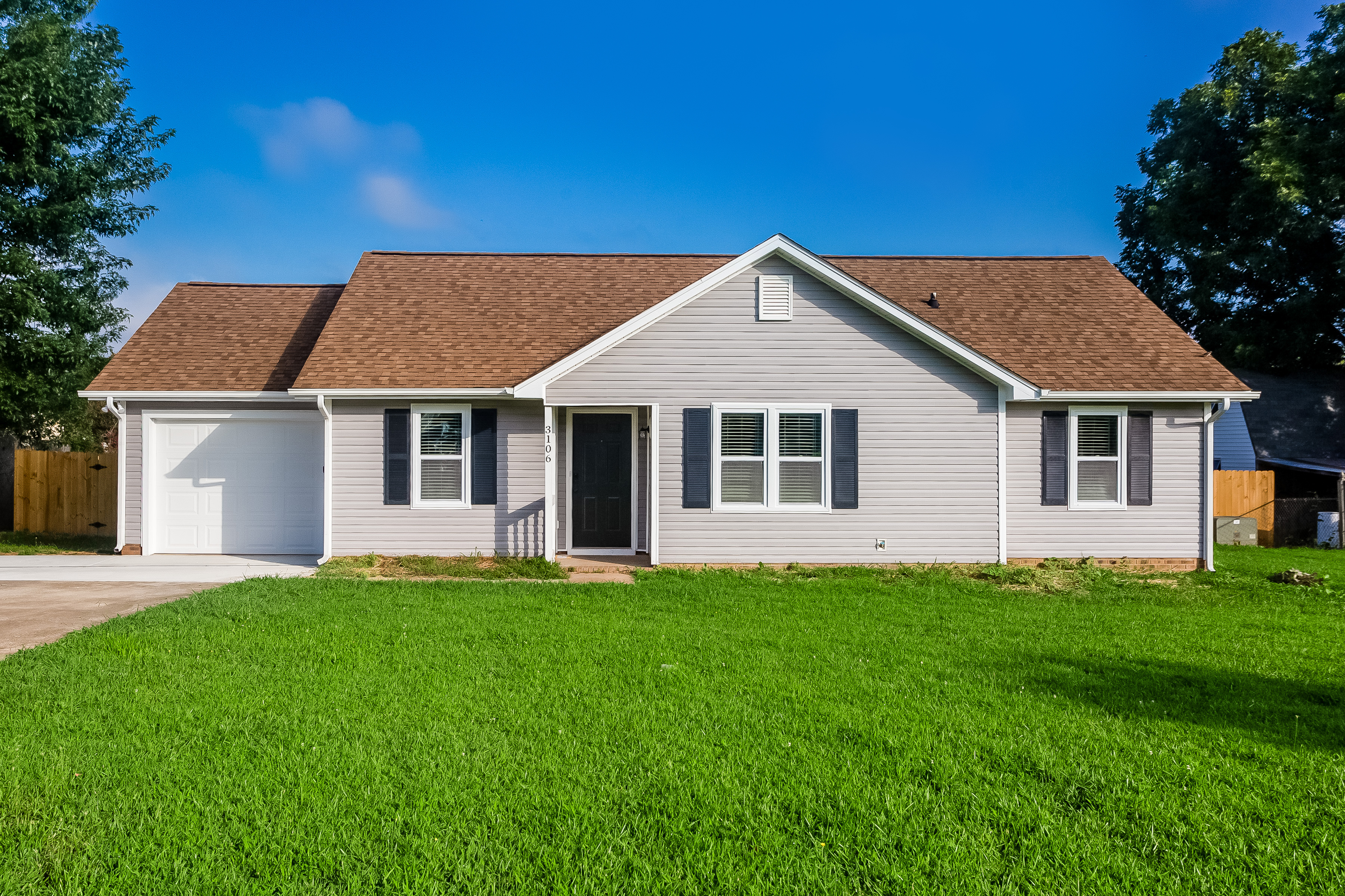 3106 DEER TRACK LN MONROE, NC 28110